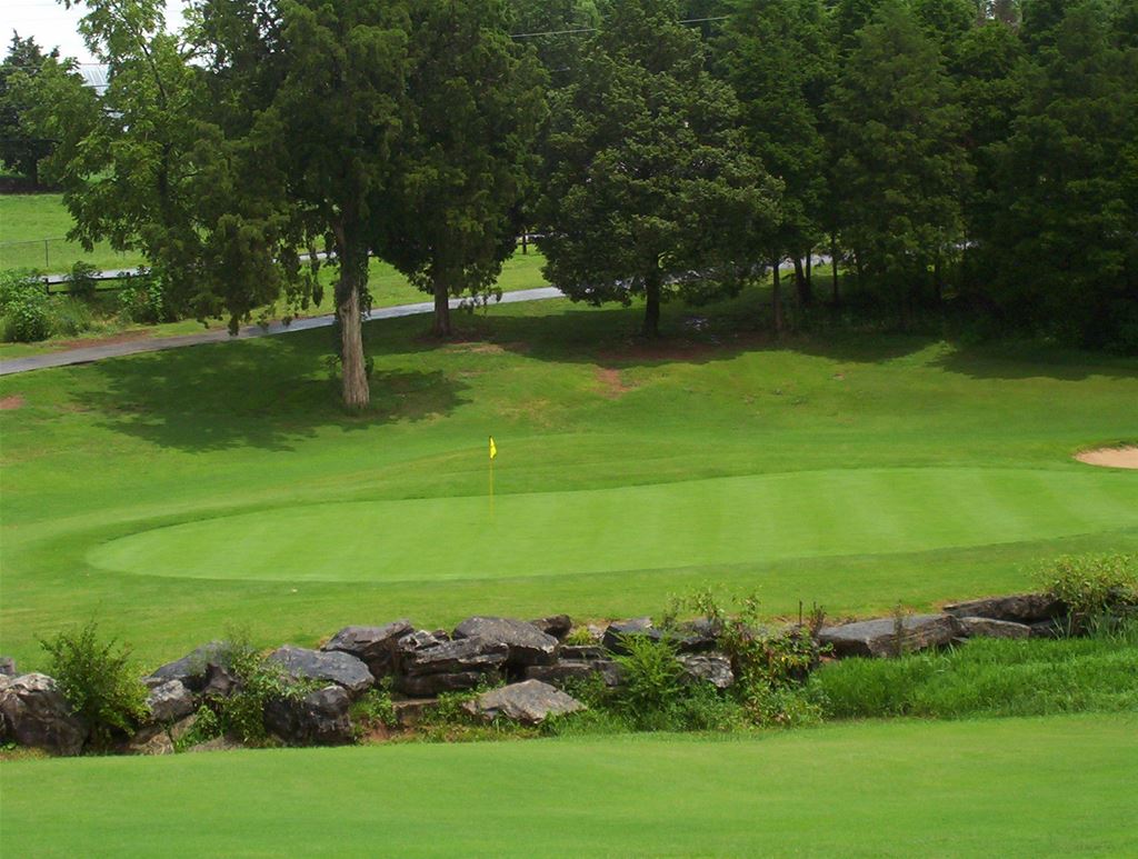 Three Ridges Golf Course